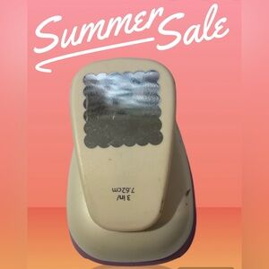 Recollections Square Scalloped Punch